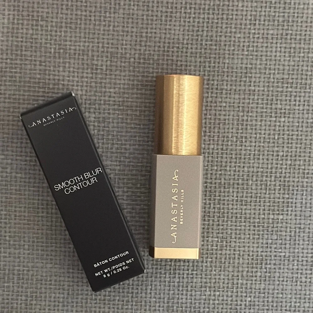 Anastasia Beverly Hills Smooth Blur Contour - Shade Cast Shadow shade